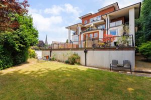 Photo 22- click for photo gallery